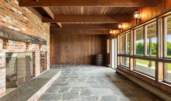 1035 Mohegan Trl, Block Island, RI 02807
