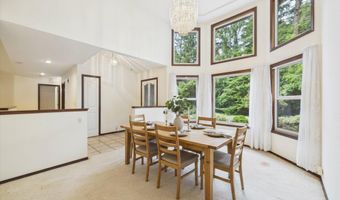 1195 Diamond Dr, Arcata, CA 95521