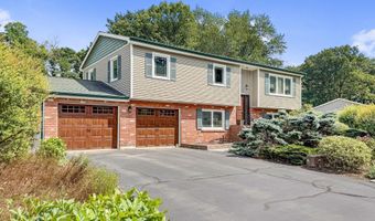 6 Westchester Dr, Albany, NY 12205