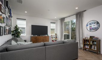 500 S Motif, Anaheim, CA 92805