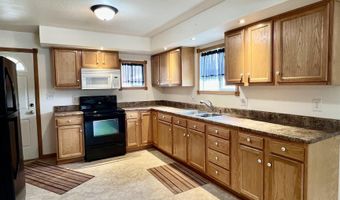 125 E Main St, Agency, IA 52530