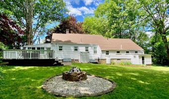 1335 Post Rd, Wells, ME 04090