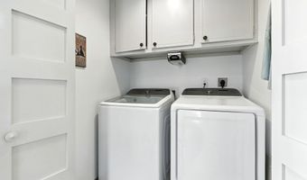 5360 S Highpoint Dr, Albion, IN 46701