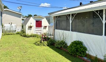 14 Third St, Beacon Falls, CT 06403