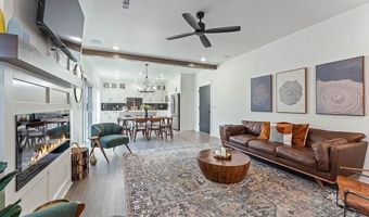 103 NW Ozark Way, Bentonville, AR 72712