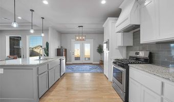 2121 Longhorn Trl, Altus, OK 73521