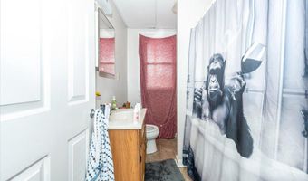 5-7 N CONOCOCHEAGUE St, Williamsport, MD 21795