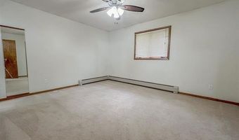 467 Rohr St, Arnolds Park, IA 51331