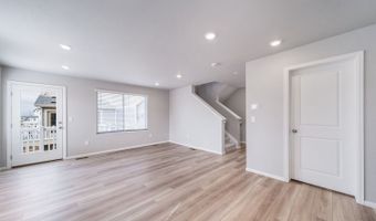 46570 Avery Ln, Bennett, CO 80102