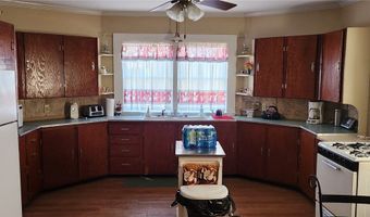 514 3rd St SE, Aliceville, AL 35442