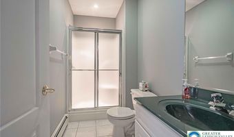 6958 Lehigh Ct, Allentown, PA 18106