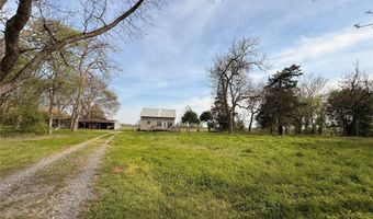 212 Gray St, Belcher, LA 71004