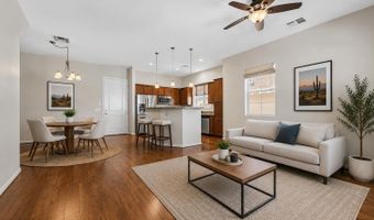 121 N CALIFORNIA St 7, Chandler, AZ 85225