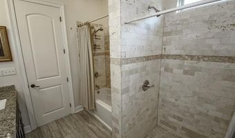 2217 ANGELA Ave, Arabi, LA 70032