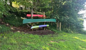 2660 GREENBRIAR Ln #B, Annapolis, MD 21401