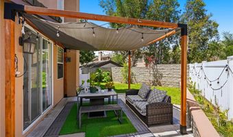 1176 S Country Gln, Anaheim, CA 92808