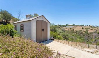 3020 RED MOUNTAIN Hts, Fallbrook, CA 92028