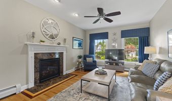 3 Spencer Ct, Clinton, CT 06413