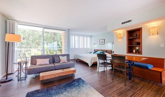 2979 Kalakaua Ave 205, Honolulu, HI 96815