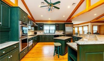 208 Tourtellot Hill Rd, Glocester, RI 02814