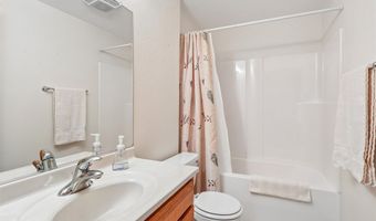 215 SE Lowell Dr, Ankeny, IA 50021