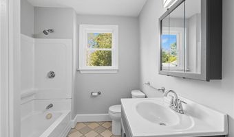 1107 Main St, Coventry, RI 02816