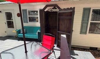 218 Central Ave, Ansted, WV 25812