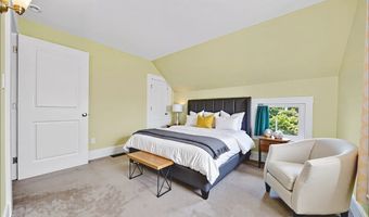 31 Ashton St, Beverly, MA 01915