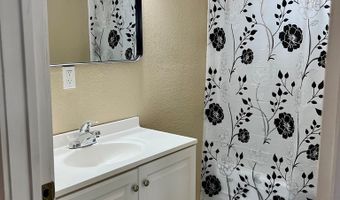 1100 NW 7th St, Andrews, TX 79714