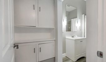 1116 E 5th St, Alton, IL 62002