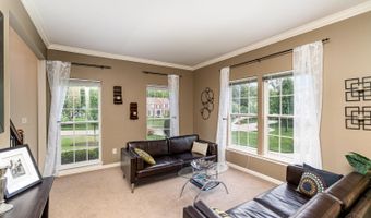 5660 Miss Royal Pass Dr, Miami, OH 45140