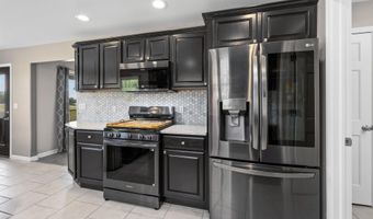 1021 E 145 Rd, Angola, IN 46703