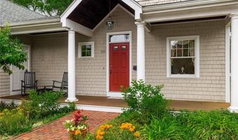200 Wickford Point Rd, North Kingstown, RI 02852