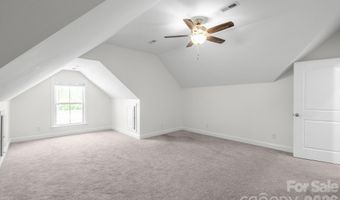 939 Old Stagecoach Rd, Camden, SC 29020
