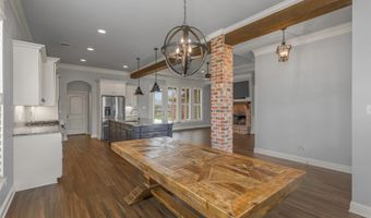 301 Newport Ln, Benton, LA 71006