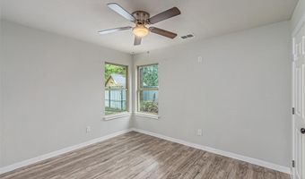 704 N Ray St, Alvarado, TX 76009