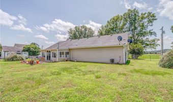 205 Shaw Rd SW, Adairsville, GA 30103
