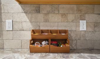 13330 Bloomfield Dr, Caldwell, ID 83607