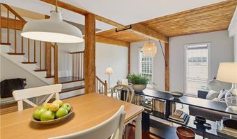40 Web Ave 11, North Kingstown, RI 02852