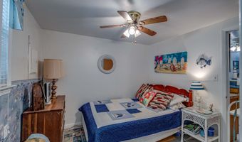 111 E Terminal Blvd, Atlantic Beach, NC 28512