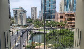 620 Mccully St 808, Honolulu, HI 96826