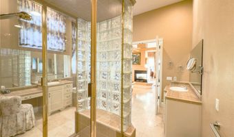 13724 Chateau Ct, Apple Valley, CA 92307