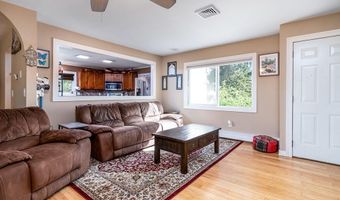 686 Gardner Rd, Exeter, RI 02822