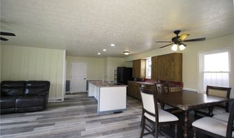 745 McRoberts Ave, Aurora, OH 44202