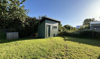 537 ART St, Brookings, OR 97415