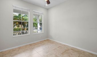 215 OCEANIA Ct, Apollo Beach, FL 33572