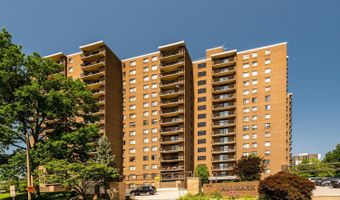 200 N PICKETT St 308, Alexandria, VA 22304