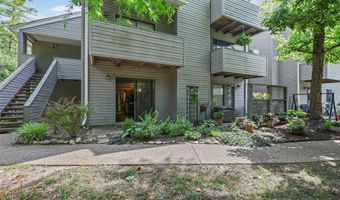 1333 Prospect Village Ln A, Ballwin, MO 63021