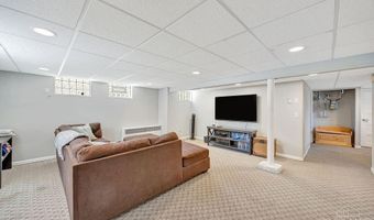 3249 Vittmer Ave, Cincinnati, OH 45238