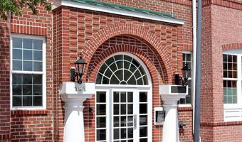 191 SOMERVELLE St 205, Alexandria, VA 22304